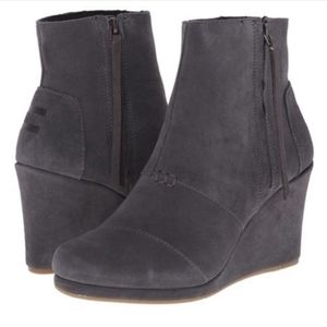 Toms Desert Suede Wedge Booties